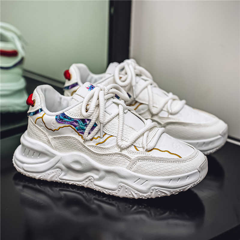 Ronde voetschoen met sleutelho - Running Shoes Men recensie en prijs